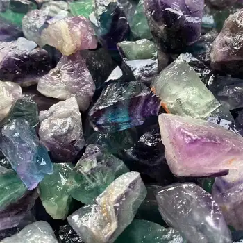 Оптовая продажа натурального необработанного кристалла кварца, цветного флюорита, камня, необработанного для заживления