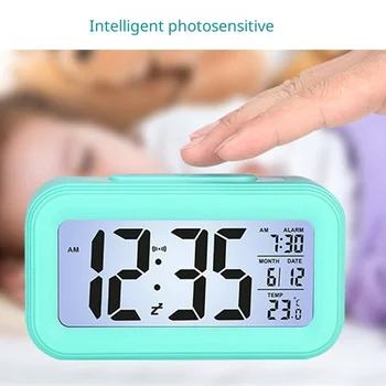 Удобный ночной будильник Бесшумные светодиодные часы с интеллектуальным датчиком освещенности и кнопкой повтора