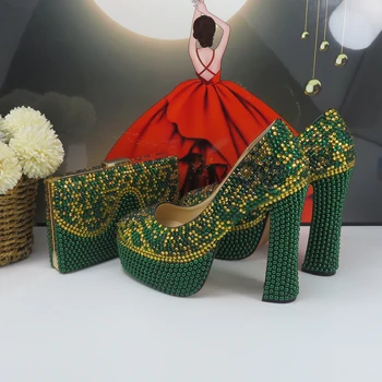 Новое поступление весны 2024 года, женская обувь для вечеринок с зеленым жемчугом и кристаллами, сумки в тон, туфли-лодочки с круглым носком, туфли на платформе и сумочка