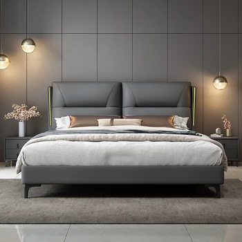 Высококачественная итальянская светлая двуспальная кровать в роскошном стиле, кожаная кровать, двуспальная кровать в главной спальне, простая современная свадебная кровать 1,8 м, новинка 2023 года